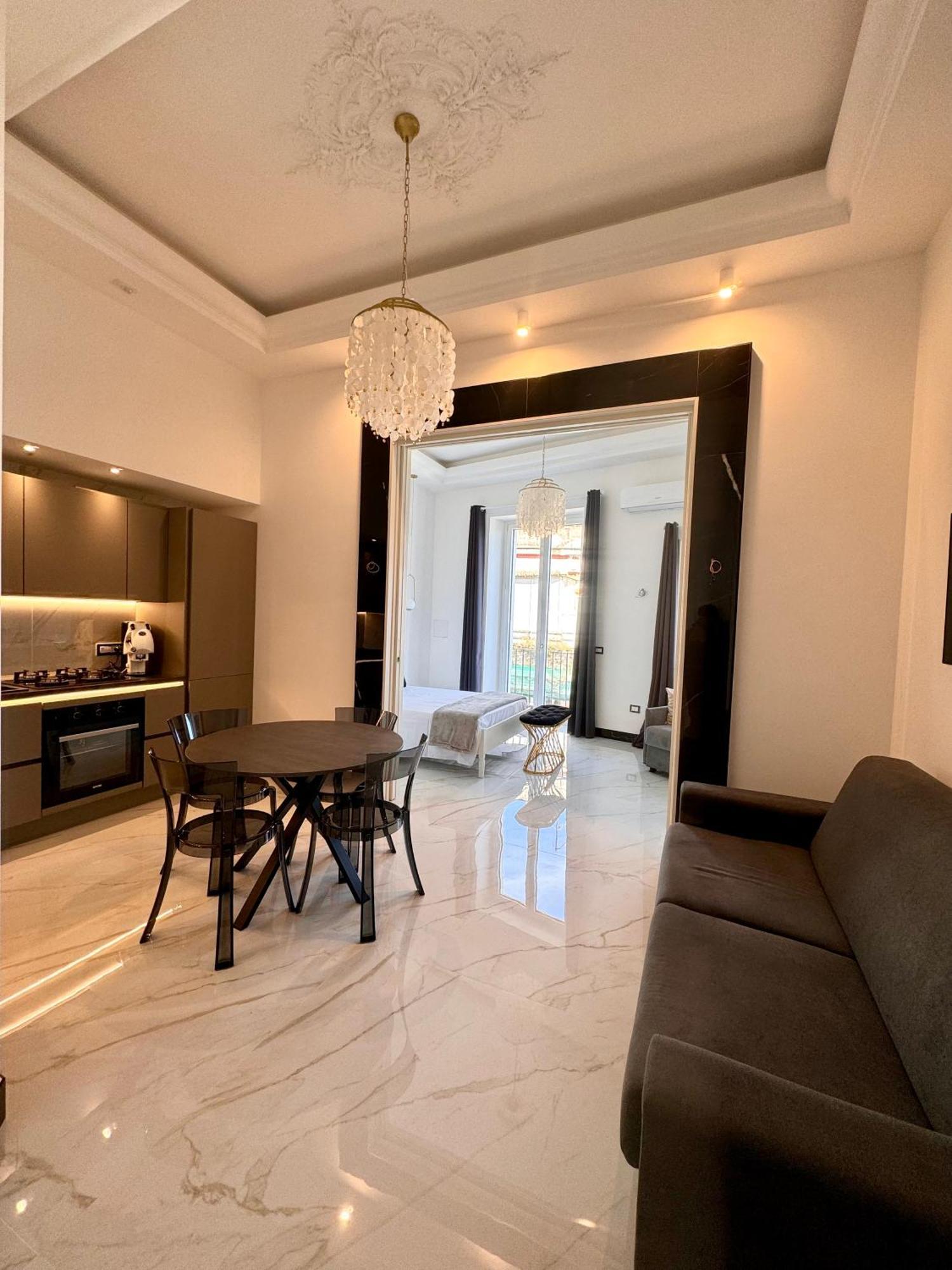 Galasso Apartments Napoli Esterno foto