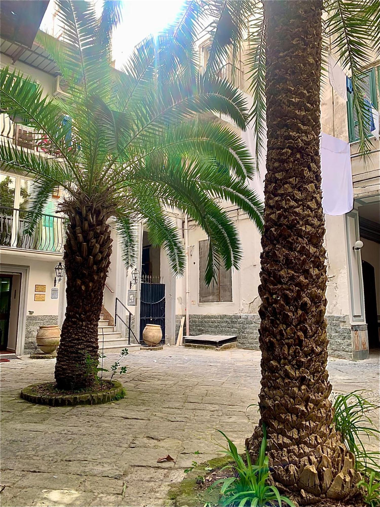 Galasso Apartments Napoli Esterno foto